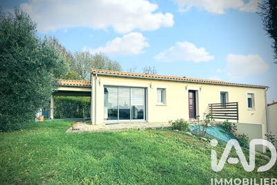 /international/fr/melle-upper-normandy-310103683828/