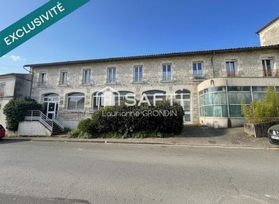 /international/fr/saint-porchaire-charente-310107791271/