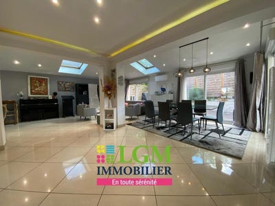 /international/fr/saint-brice-sous-foret-ile-de-france-310109098573/?lang=de