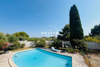 /international/fr/castries-languedoc-roussillon-310103823843/