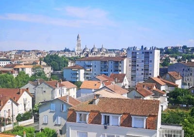 /international/fr/perigueux-aquitaine-310098902963/