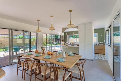/international/fr/larmor-baden-brittany-310109868275/