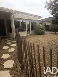 /international/fr/saint-denis-de-pile-aquitaine-310108597592/
