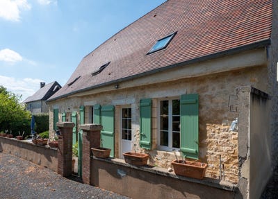 /international/fr/gourdon-midi-pyrenees-310119751307/