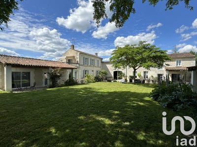 /international/fr/bourg-charente-charente-310107089638/