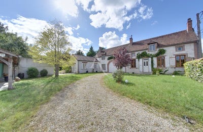 /international/fr/fleury-la-vallee-burgundy-310104474655/