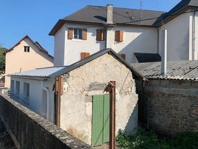 /international/fr/mauleon-licharre-aquitaine-310104802434/