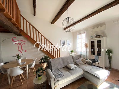 /international/fr/aigues-mortes-languedoc-roussillon-310107375347/