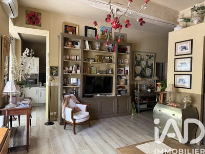 /international/fr/tarascon-provence-alpes-cote-d-azur-310107360681/