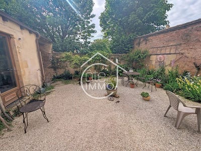 /international/fr/bergerac-aquitaine-310108265323/
