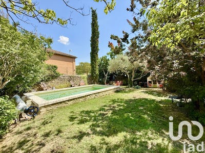 /international/fr/sainte-cecile-les-vignes-provence-alpes-cote-d-azur-310100697767/?lang=en