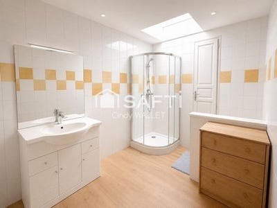 /international/fr/vervins-picardie-310119476432/