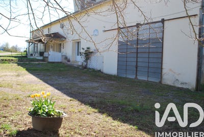 /international/fr/savignac-de-duras-aquitaine-310107089971/