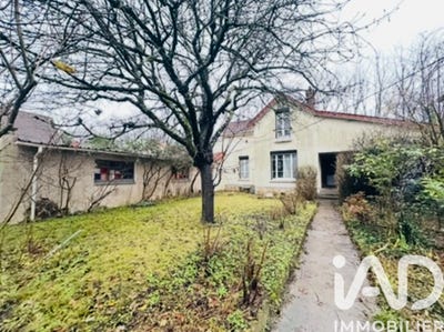 /international/fr/pontault-combault-ile-de-france-310108100682/