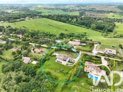 /international/fr/vigoulet-auzil-midi-pyrenees-310108188682/