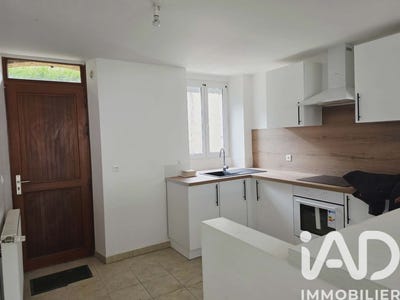 /international/fr/villeneuve-sur-yonne-burgundy-310107010123/