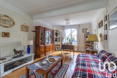 /international/fr/nanterre-ile-de-france-310097923882/
