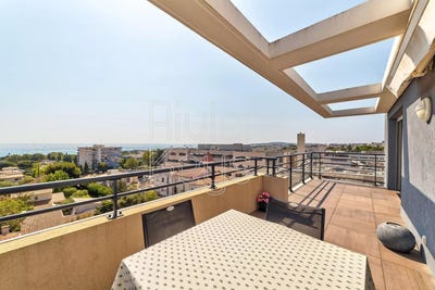 /international/fr/antibes-provence-alpes-cote-d-azur-310100914533/?lang=zh-cn
