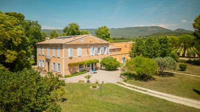 /international/fr/apt-hh-16204405-apt-provence-alpes-cote-d-azur-310108755831/