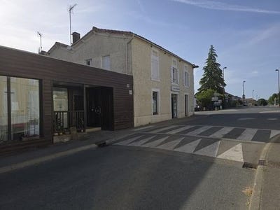 /international/fr/st-cyr-des-gats-pays-de-la-loire-310100762841/?lang=zh-cn