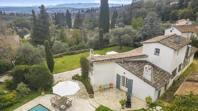 /international/fr/grasse-hh-15730198-grasse-provence-alpes-cote-d-azur-310100959869/?lang=fr