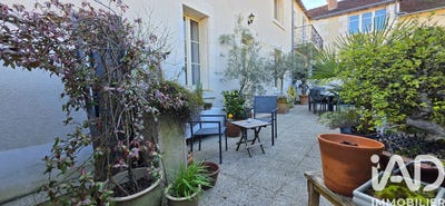 /international/fr/faverolles-sur-cher-centre-val-de-loire-310106592139/