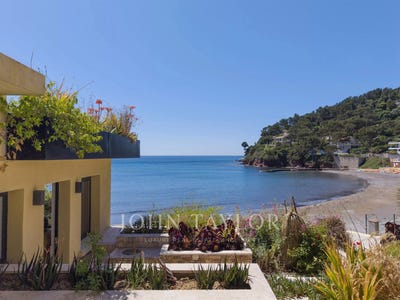/international/fr/la-seyne-sur-mer-provence-alpes-cote-d-azur-310108466183/