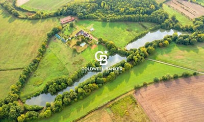 /international/fr/loches-centre-val-de-loire-310102677195/?lang=it