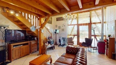 /international/fr/saint-trivier-de-courtes-rhone-310107905609/