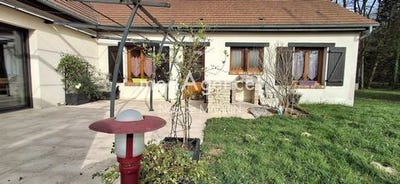 /international/fr/mur-de-sologne-centre-val-de-loire-310106751333/