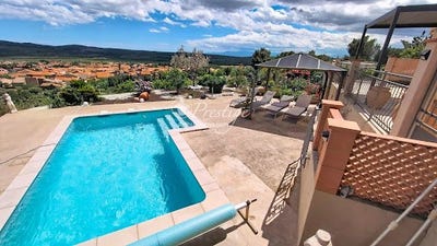 /international/fr/opoul-perillos-languedoc-roussillon-310110132914/