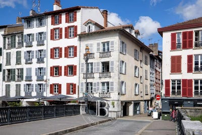 /international/fr/bayonne-aquitaine-310108184723/