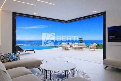 /international/fr/mandelieu-la-napoule-provence-alpes-cote-d-azur-310108452994/