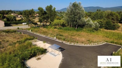 /international/fr/cruas-rhone-310105235878/