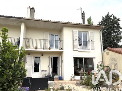 /international/fr/poitiers-charente-310107756283/