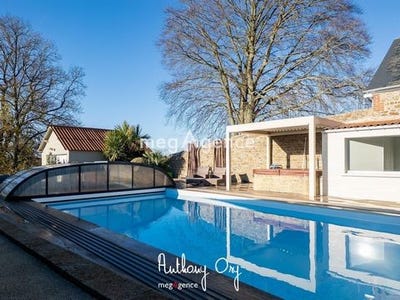 /international/fr/vire-normandie-la-basse-normandie-310104844371/