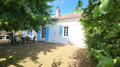 /international/fr/maurens-aquitaine-310100993328/?lang=en