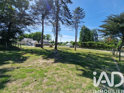 /international/fr/saint-gildas-des-bois-pays-de-la-loire-310106593971/