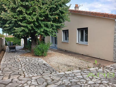 /international/fr/ruelle-sur-touvre-charente-310120013222/