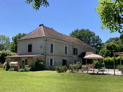 /international/fr/saint-medard-dexcideuil-aquitaine-310099973416/?lang=zh-tw