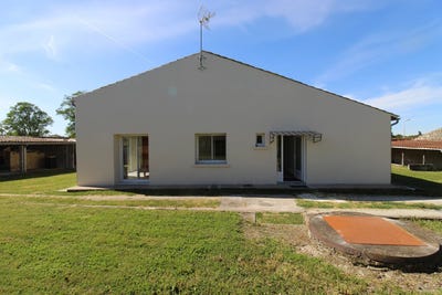 /international/fr/saint-pierre-d-amilly-charente-310107449034/