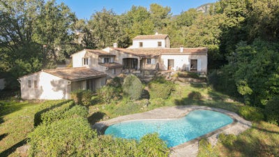 /international/fr/tourrettes-sur-loup-hh-15586766-tourrettes-sur-loup-provence-alpes-cote-d-azur-310100959417/?lang=zh-cn