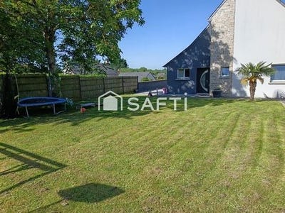 /international/fr/plerguer-brittany-310107948146/
