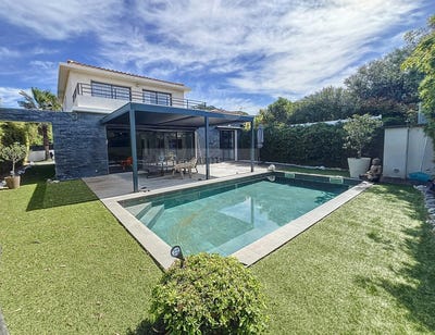 /international/fr/sanary-sur-mer-provence-alpes-cote-d-azur-310100961925/