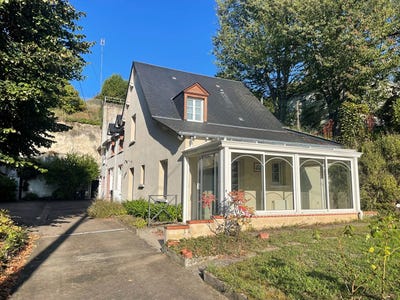 /international/fr/vouvray-pays-de-la-loire-310102590696/