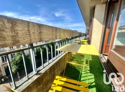 /international/fr/angers-pays-de-la-loire-310100698121/