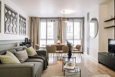 /international/fr/rue-scheffer-paris-ile-de-france-310108645435/