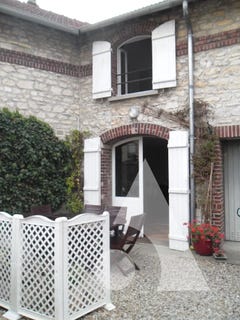 /international/fr/crepy-en-valois-picardie-310108314902/