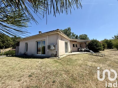 /international/fr/razac-de-saussignac-aquitaine-310101470177/?lang=en