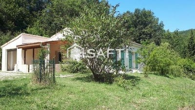 /international/fr/limoux-languedoc-roussillon-120094020979/